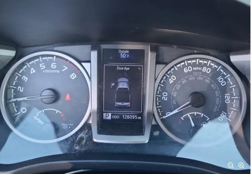 2017 Toyota Tacoma SR5 V6