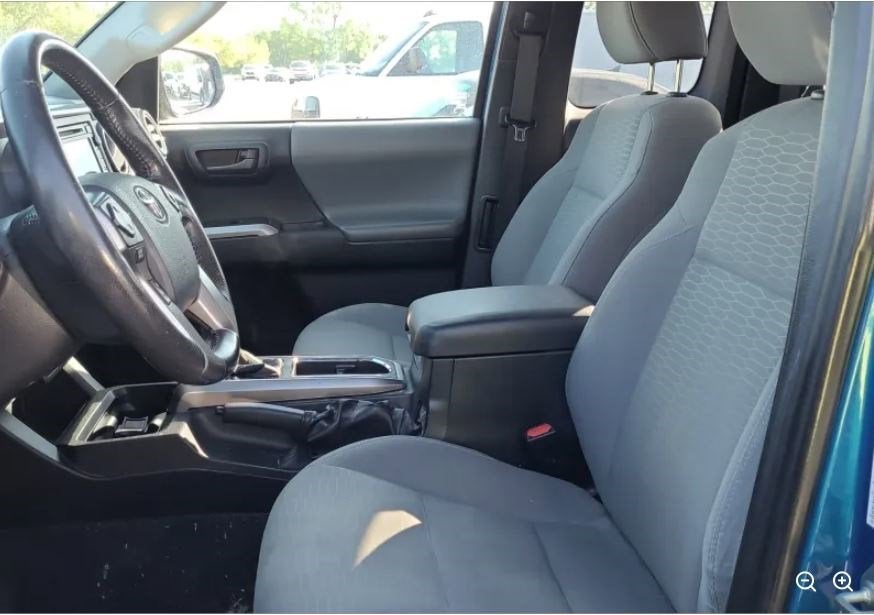 2017 Toyota Tacoma SR5 V6