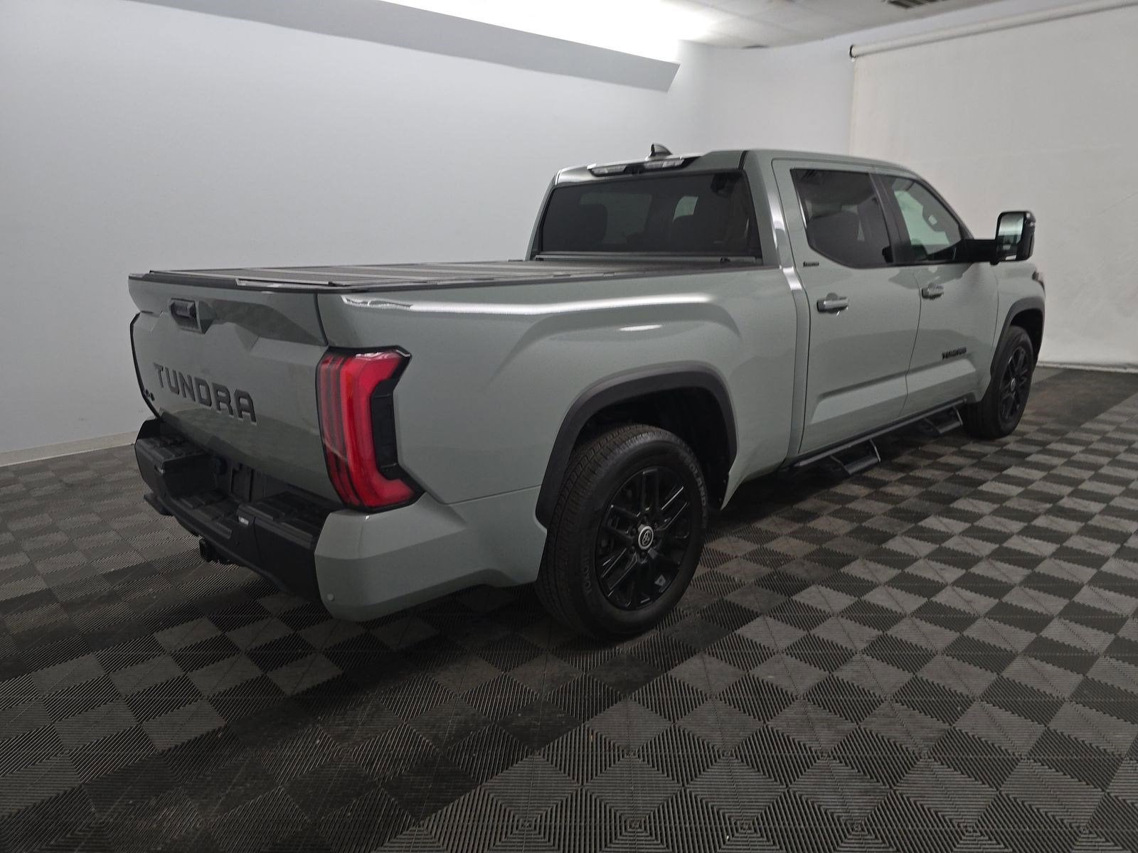2024 Toyota Tundra 4WD Limited Hybrid
