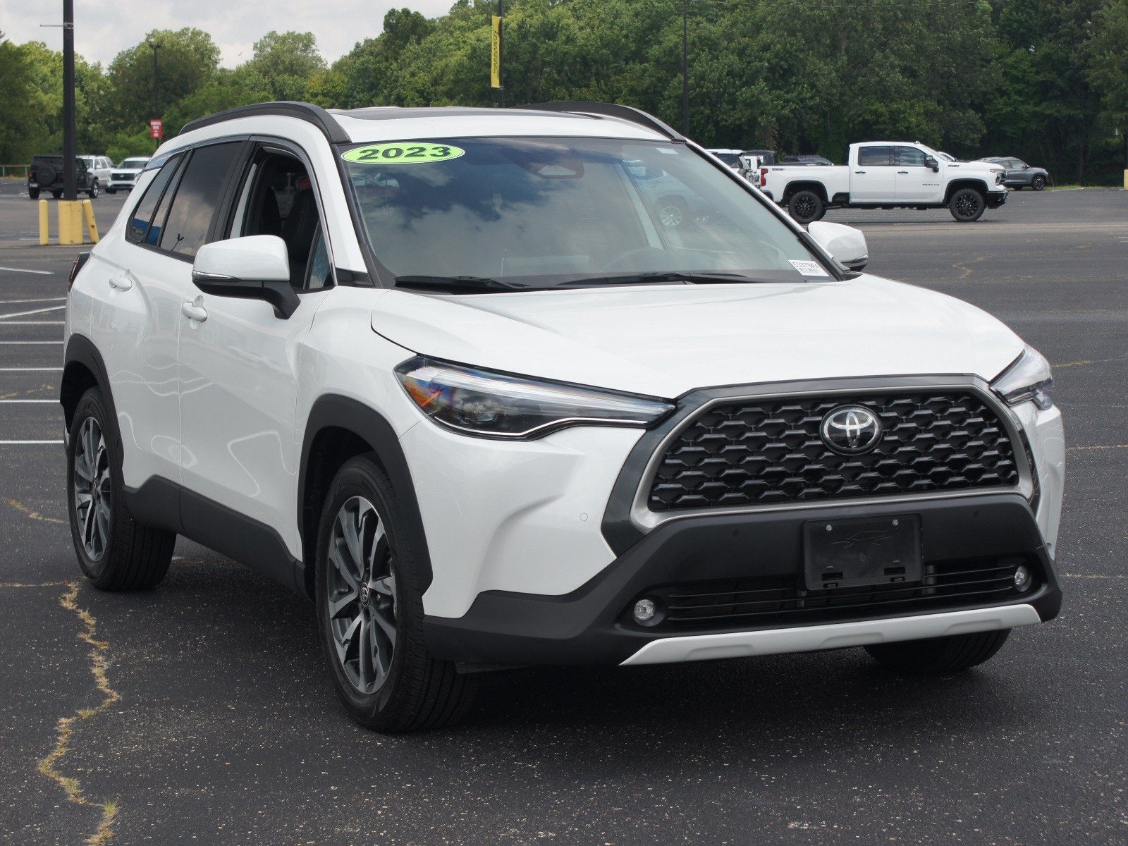2023 Toyota Corolla Cross XLE