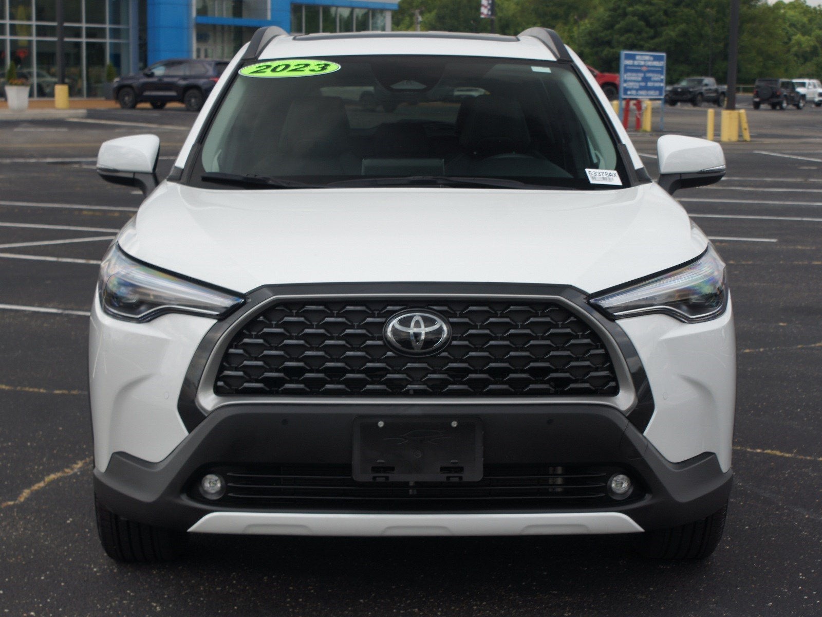 2023 Toyota Corolla Cross XLE