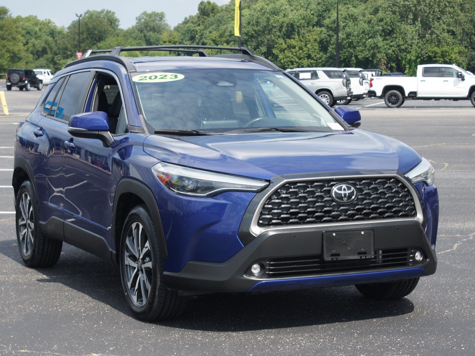 2023 Toyota Corolla Cross XLE