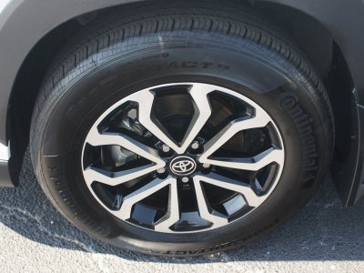 2024 Toyota Corolla Cross Hybrid SE