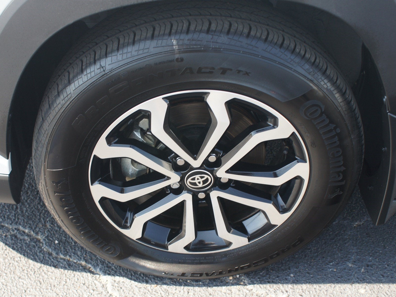 2024 Toyota Corolla Cross Hybrid SE