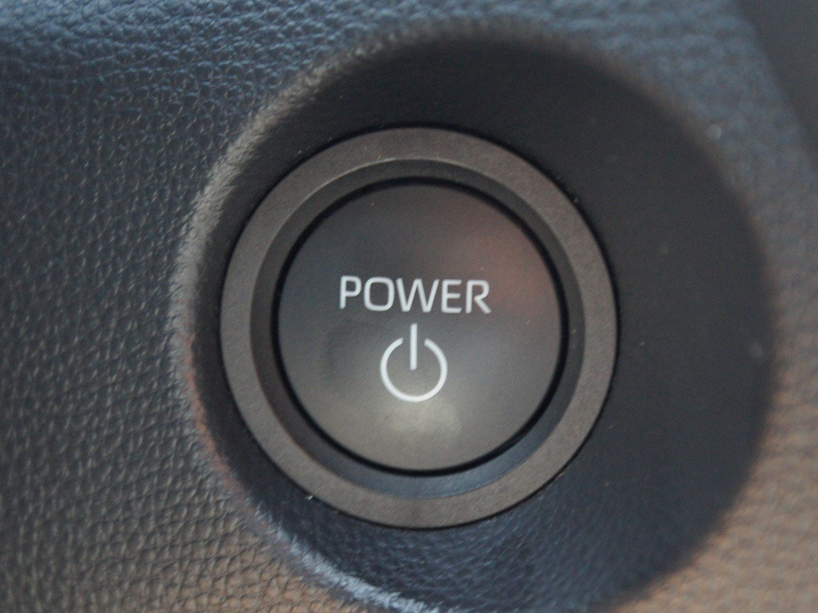 2024 Toyota Corolla Cross Hybrid SE