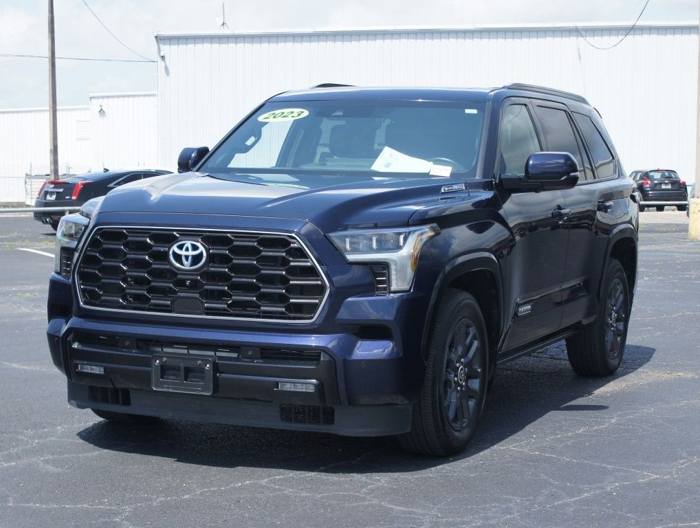 2023 Toyota Sequoia Platinum