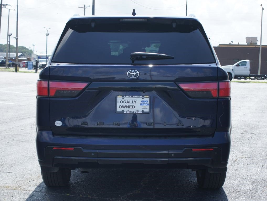 2023 Toyota Sequoia Platinum