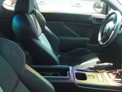 2025 Toyota GR86 Premium