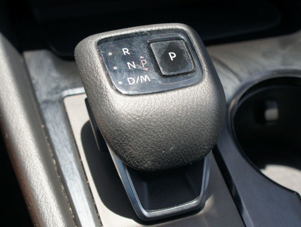 2023 Nissan Rogue SV - Photo 10