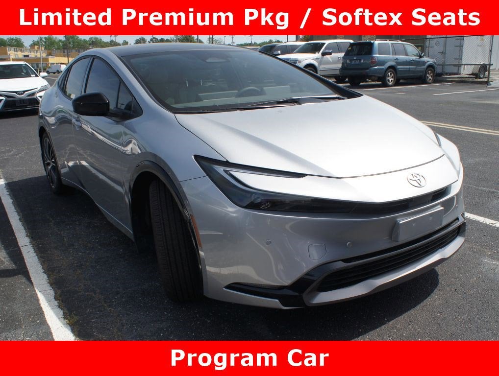2024 Toyota Prius LE