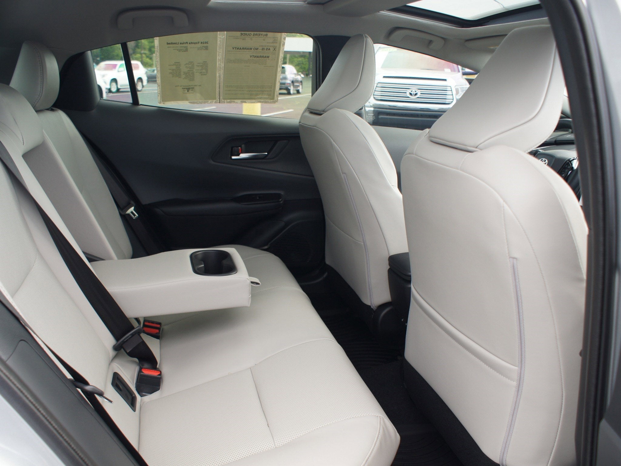 2024 Toyota Prius LE