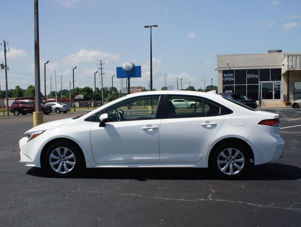 2023 Toyota Corolla Hybrid LE