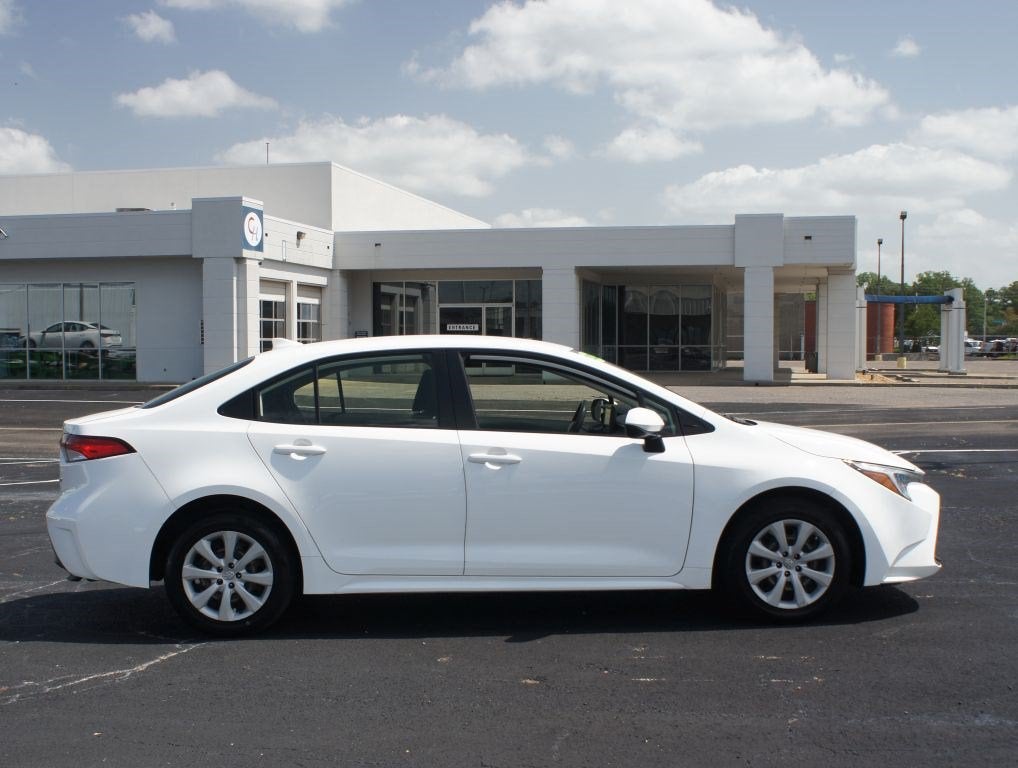 2023 Toyota Corolla Hybrid LE