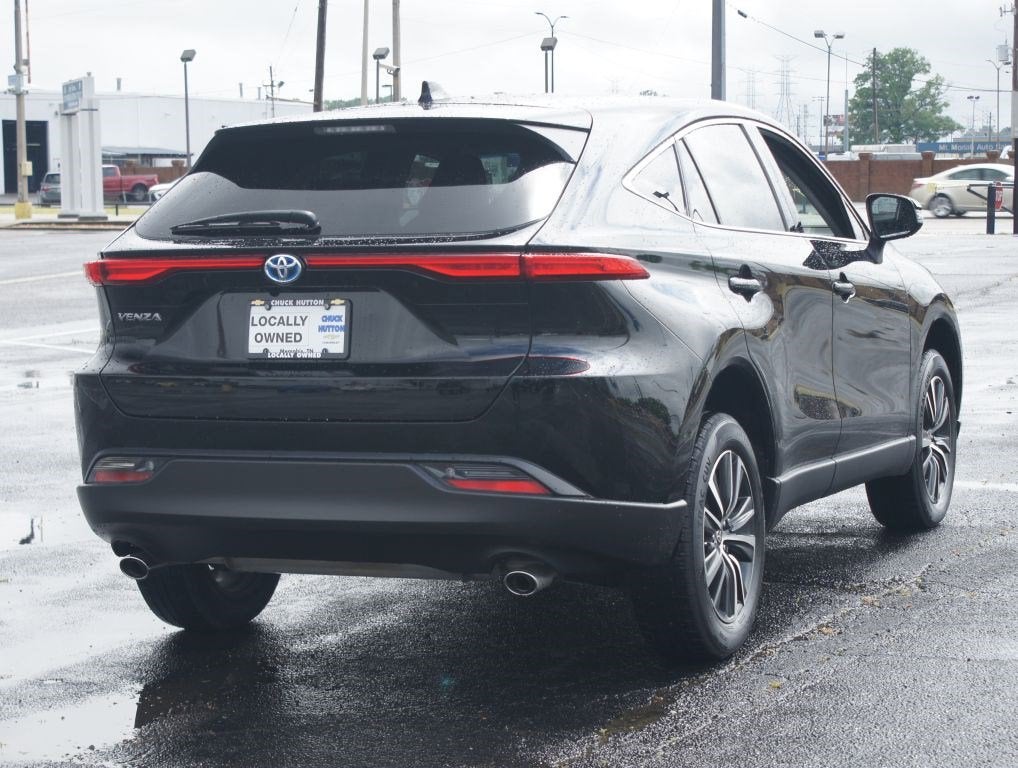 2023 Toyota Venza LE