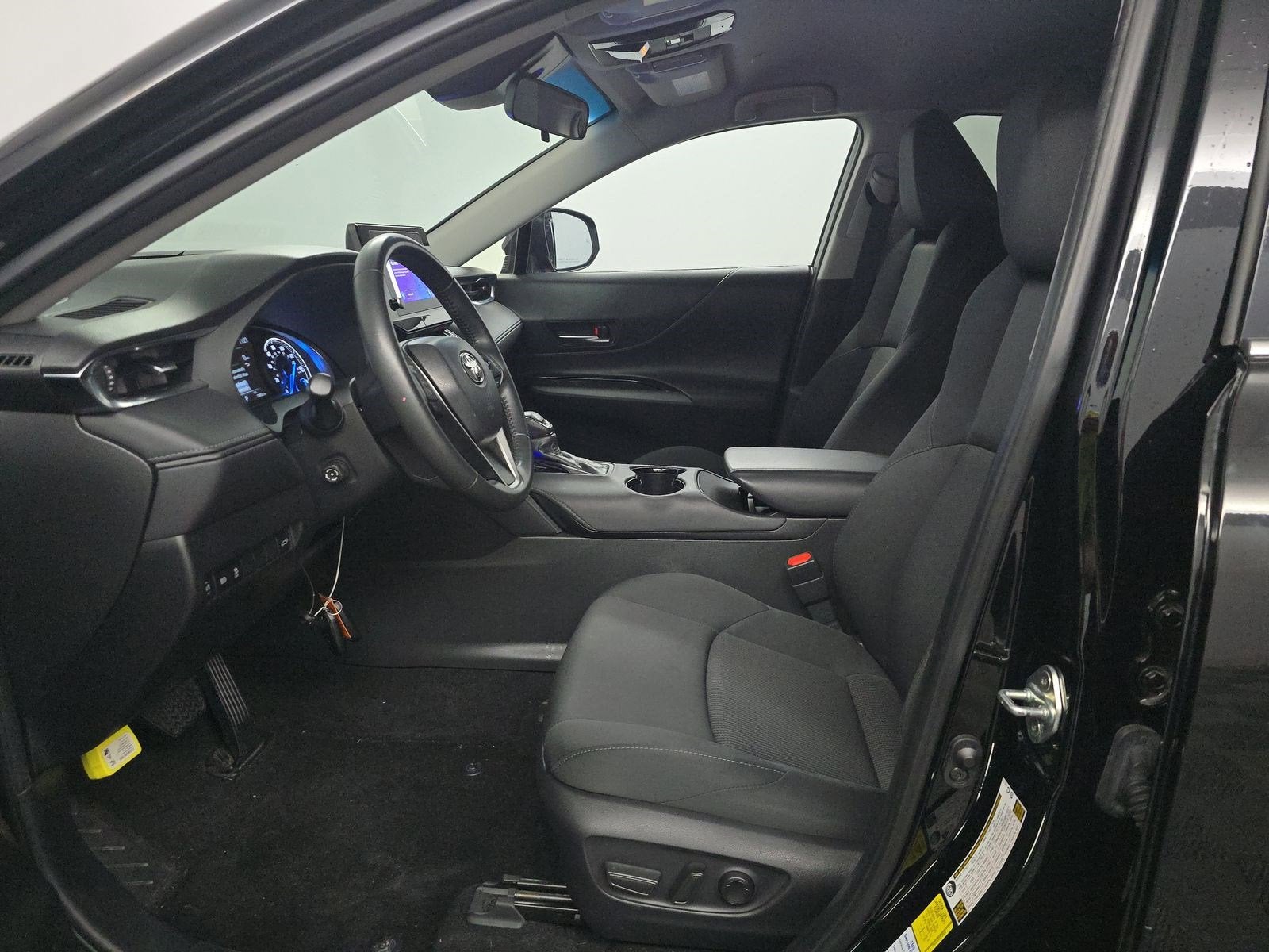 2023 Toyota Venza LE