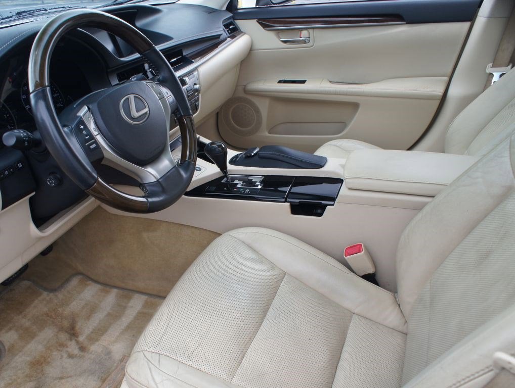 2015 Lexus ES 350 Crafted Line