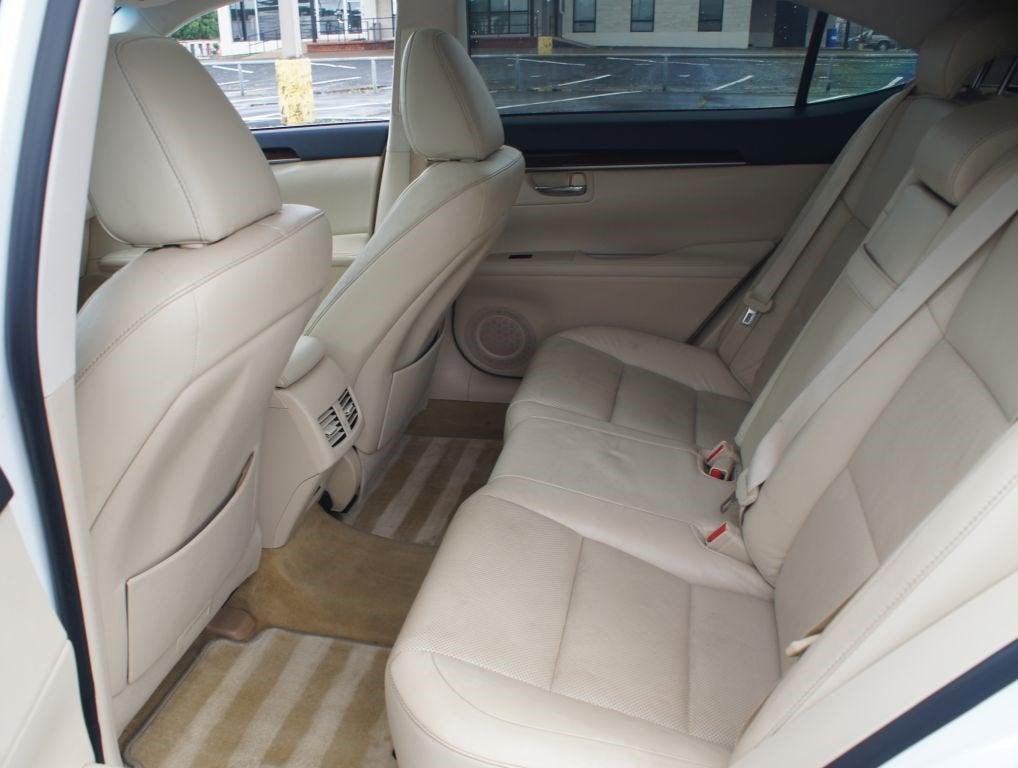 2015 Lexus ES 350 Crafted Line