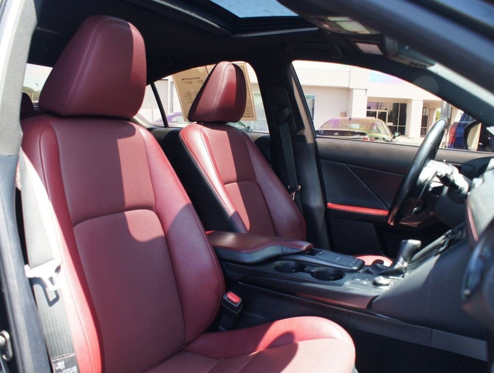 2023 Lexus IS 300 IS 300