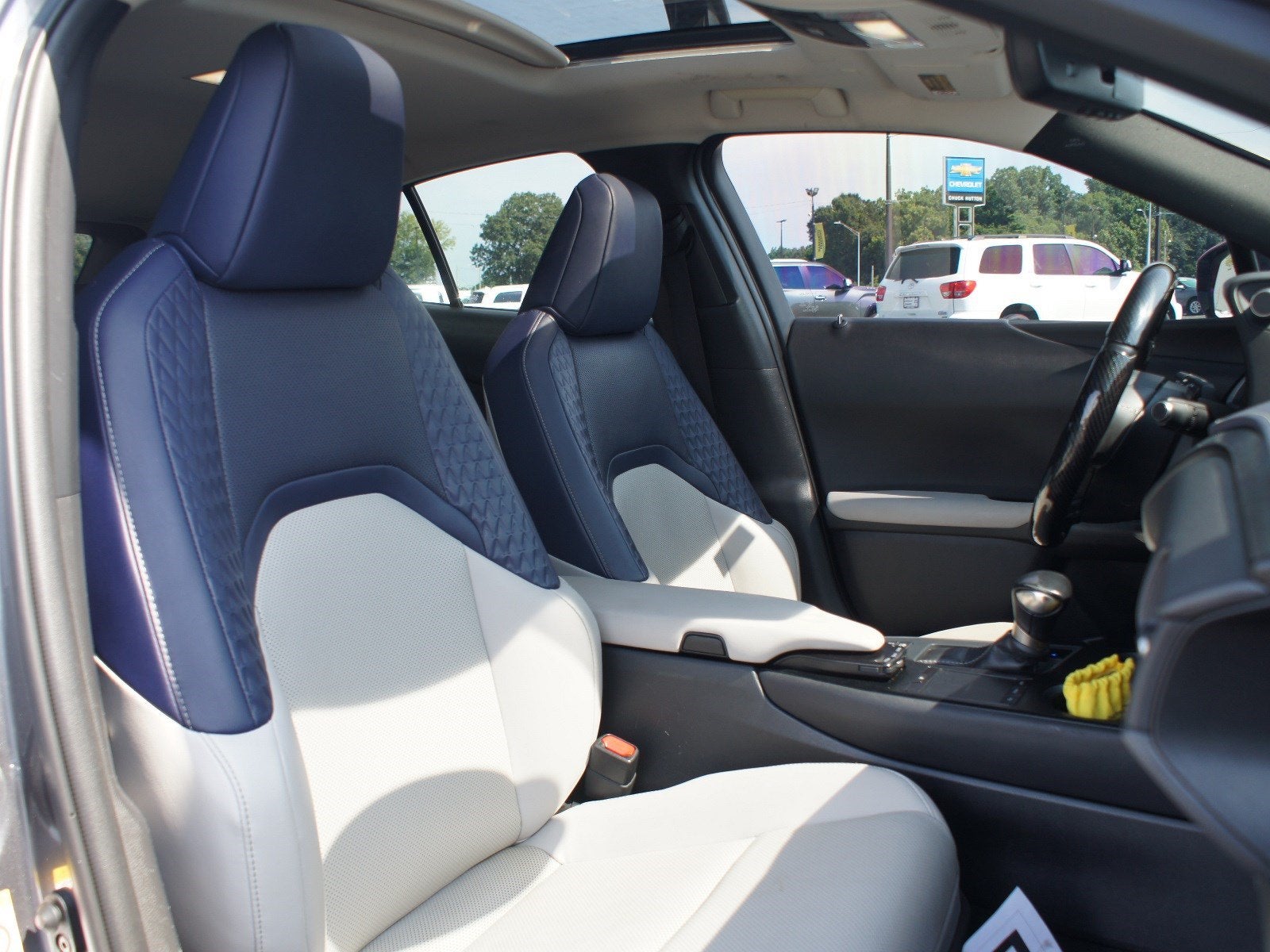 2019 Lexus UX 250h Luxury