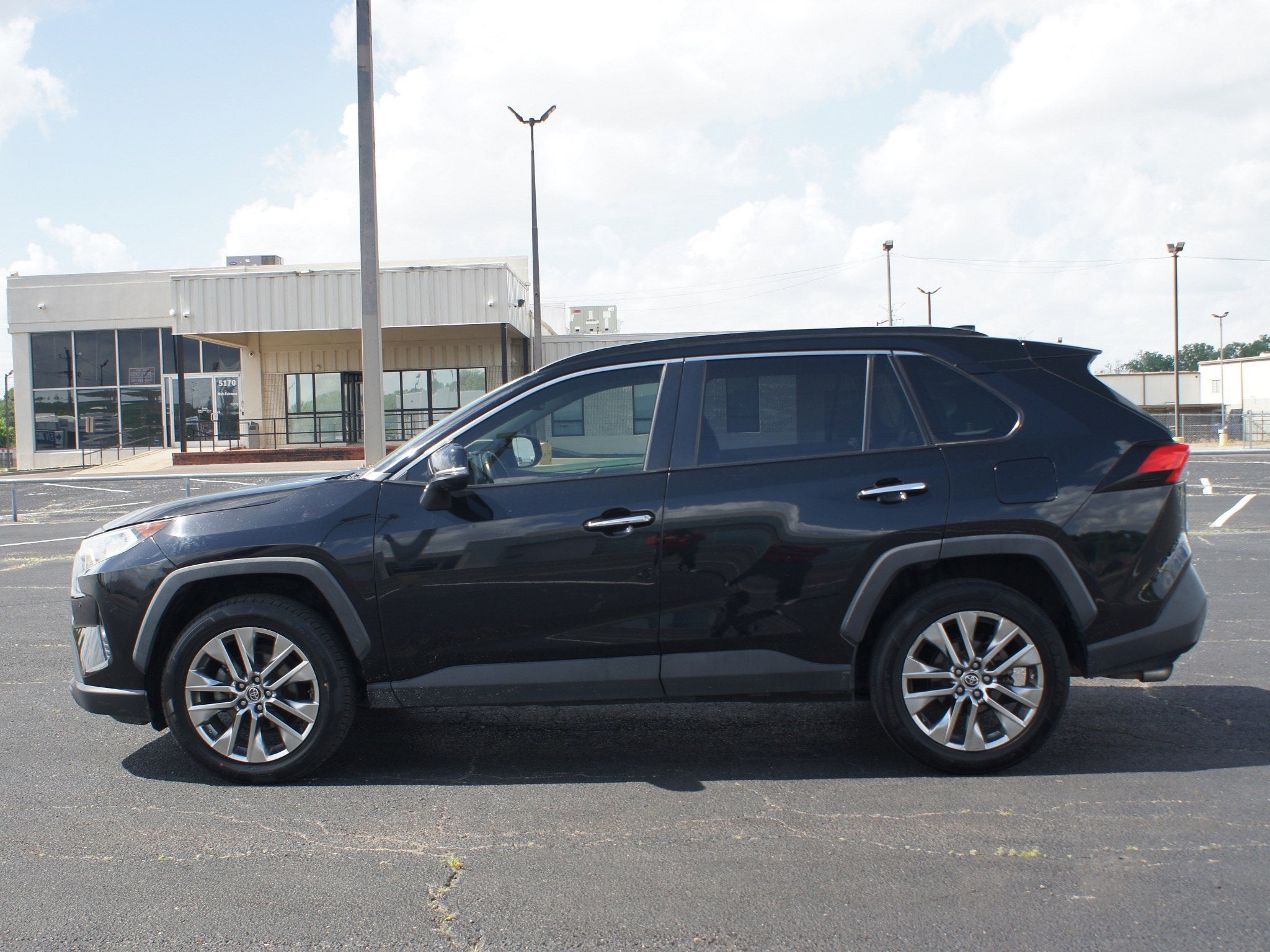 2019 Toyota RAV4 Limited