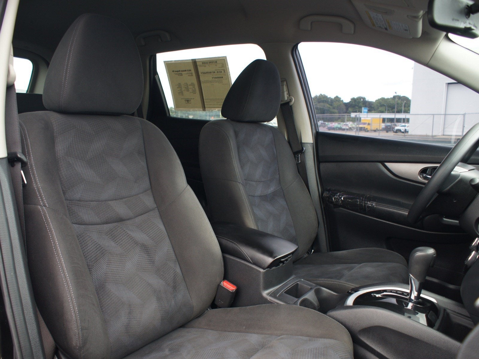 2015 Nissan Rogue SV