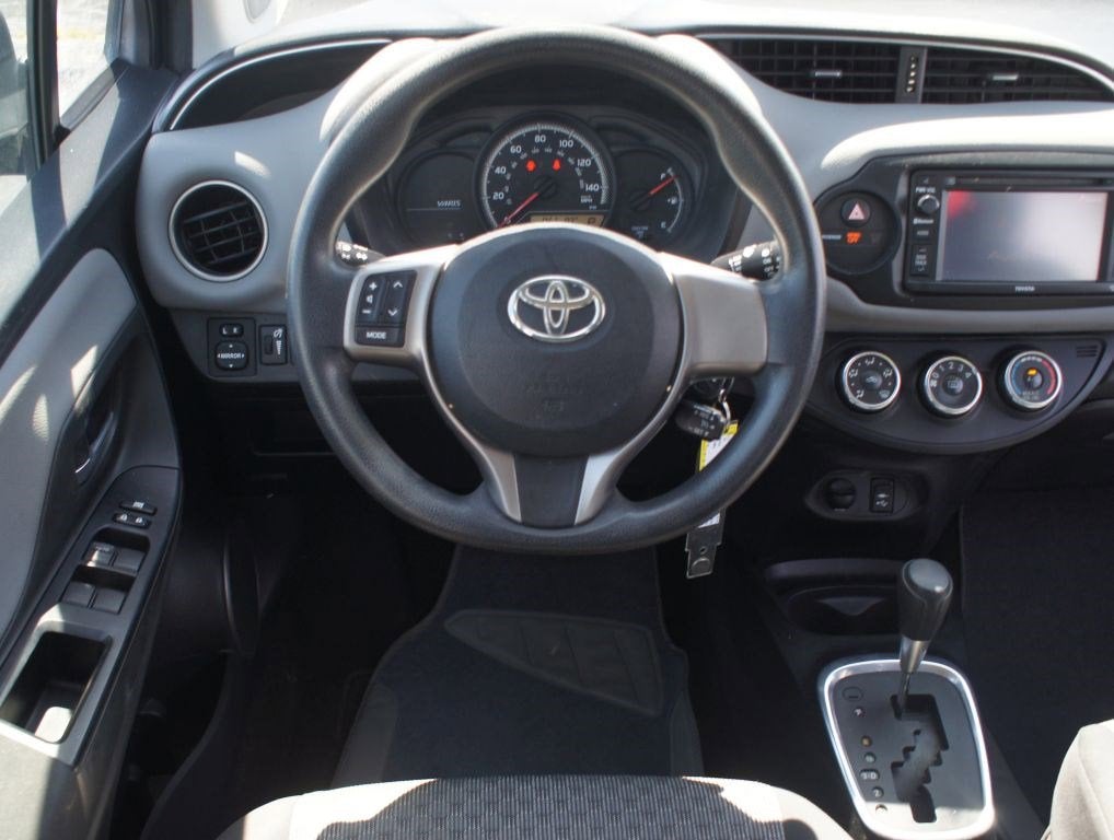 2015 Toyota Yaris SE