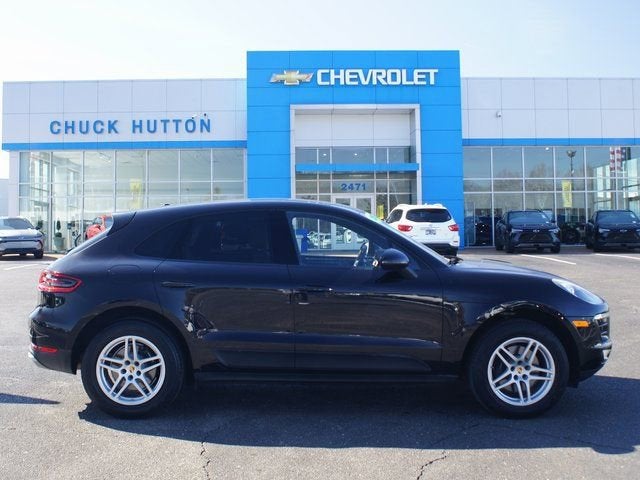 2017 Porsche Macan NA