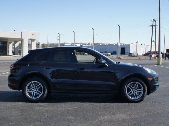 2017 Porsche Macan NA