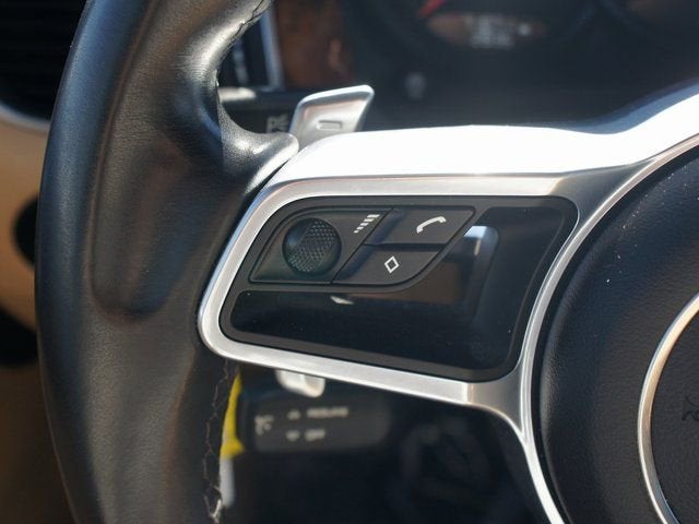 2017 Porsche Macan NA